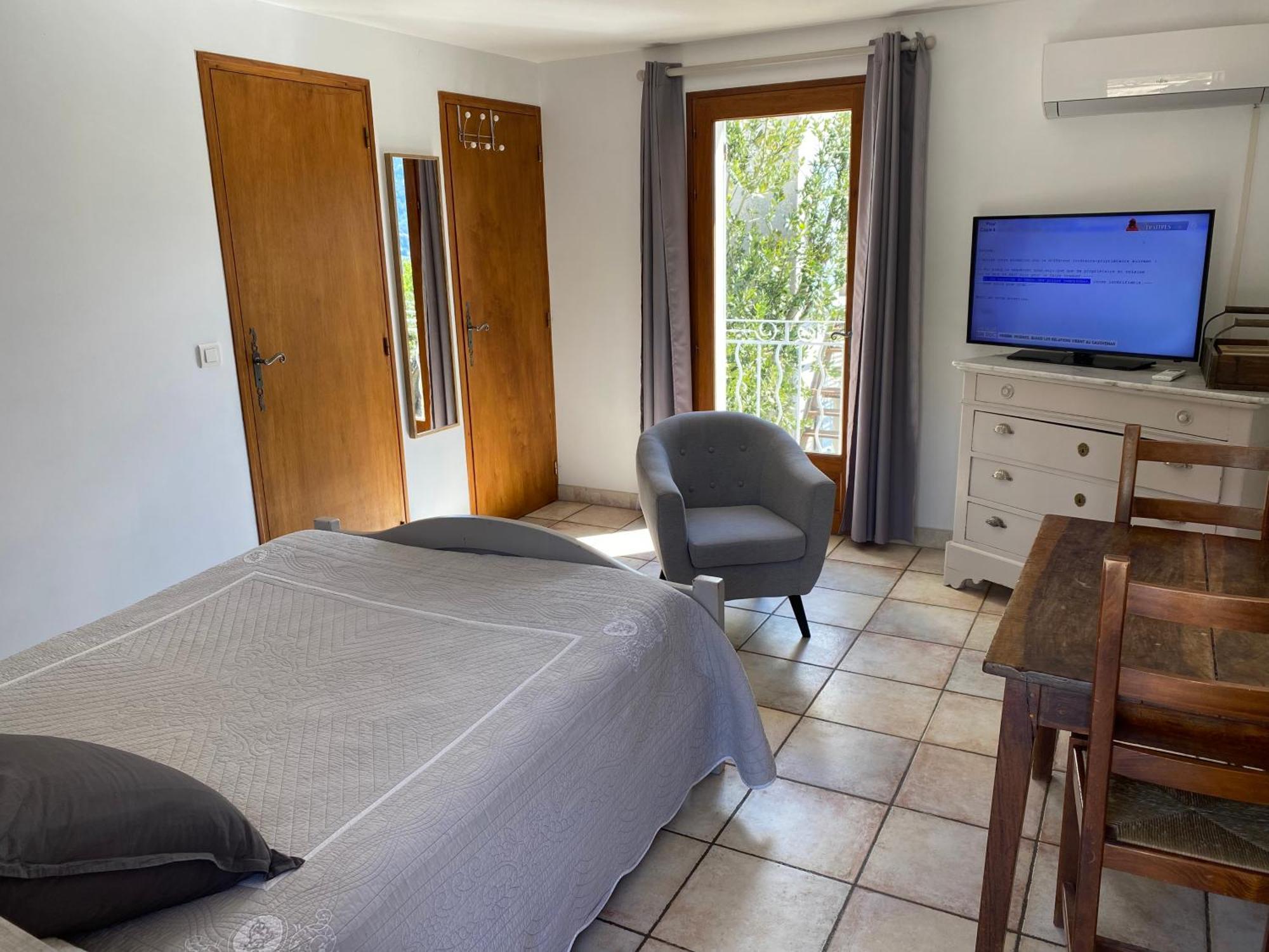 Chambre Une Fenetre Sur Le Ventoux La Clue Plaisians Ngoại thất bức ảnh